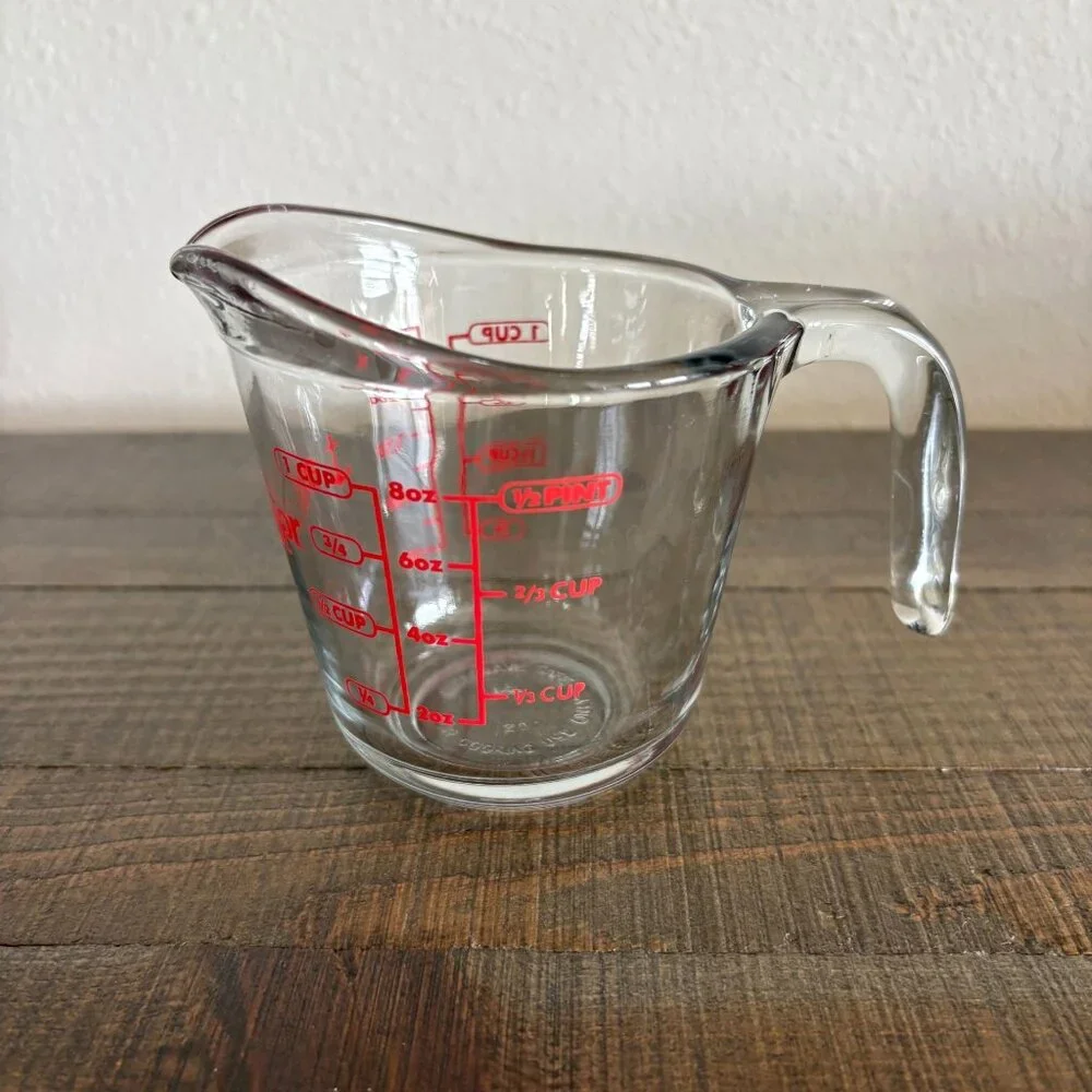 Anchor Hocking Glass Measuring Cup Red Lettering Handle 1‎ Cup 1/2 Pint Baking